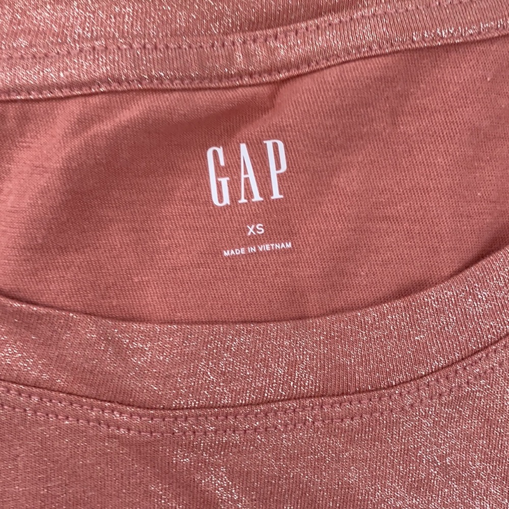 GAP tee - Picture 2 of 5